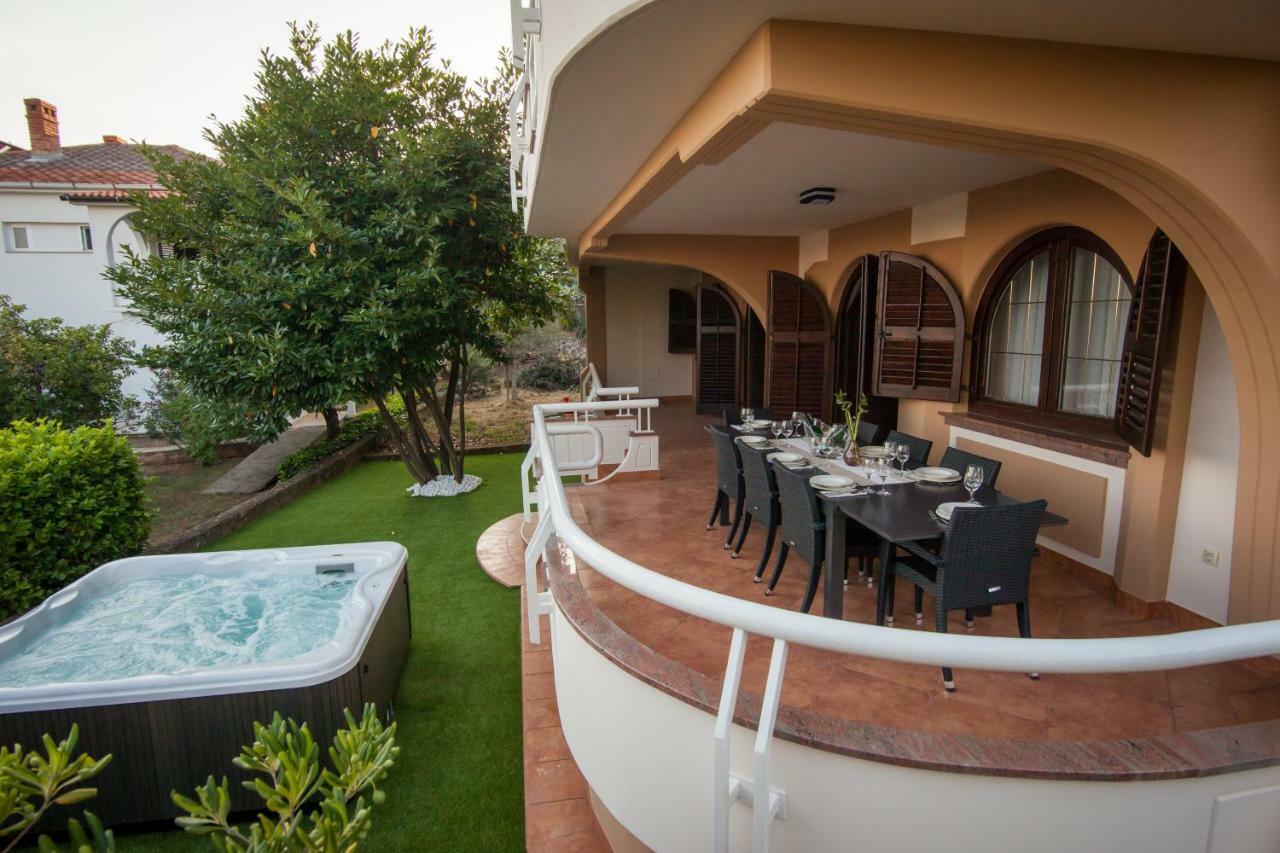 Villa Royale Krk 크르크 외부 사진